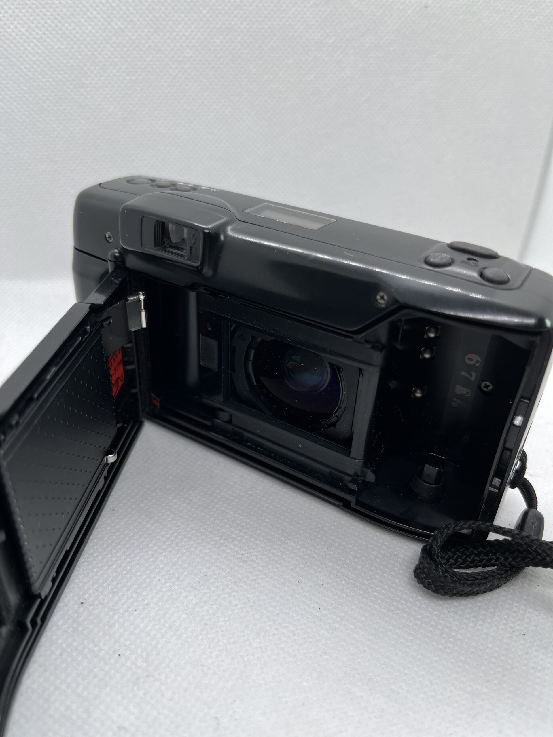 Nikon Zoom m310 AF - obrazek 8