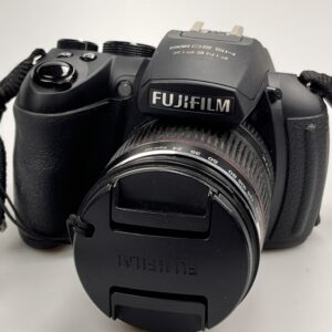 Aparat cyfrowy Fujifilm FinePix HS20 EXR + Karta SanDisk Ultra 32 GB + Pasek